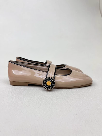 کالج زنانه عروسکی تک گل بابونه کد 1011