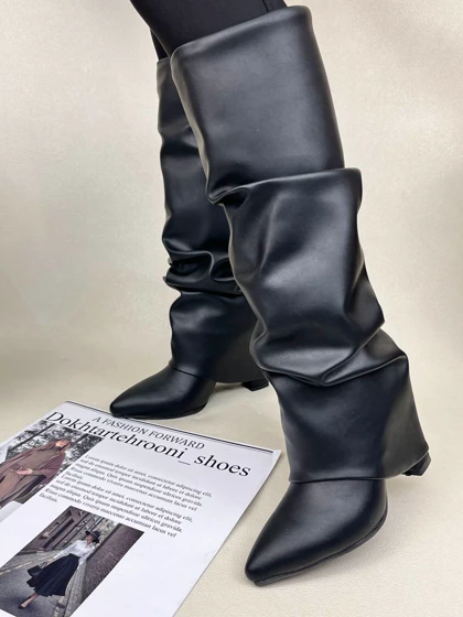 بوت زنانه پاشنه‌دار کاوری چروک ژیوانشی GIVENCHY کد 1748 دختر طهرونی