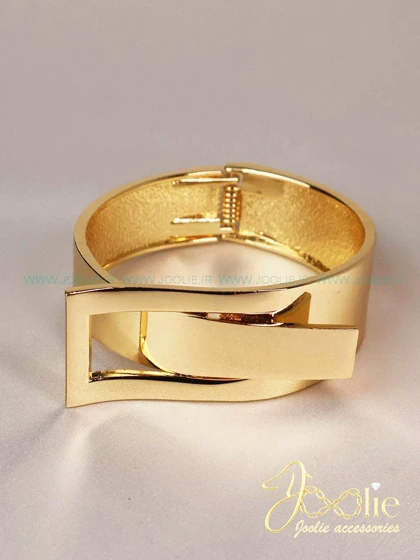 بنگل دستبند زنانه طرح طلا مدل belt کد B2143