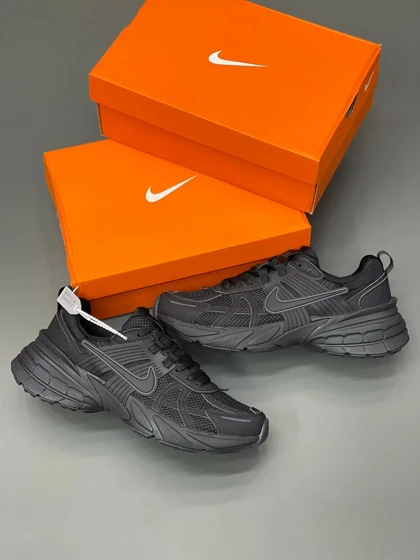 کتانی نایک وی تو کی Nike V2K Run