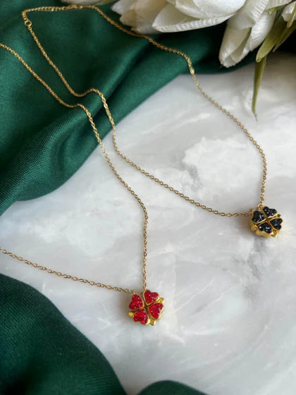 گردنبند طرح عشق