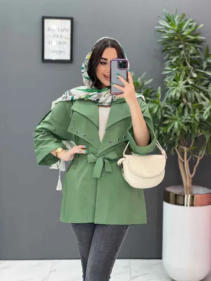 مانتو یقه پرچی سرشونه بنددار