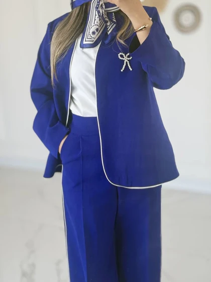 شلوار زنانه مدل نیلا خط‌دار