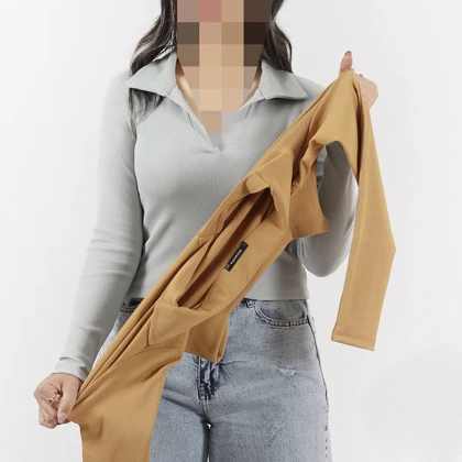 بلوز کراپ یقه شکاری