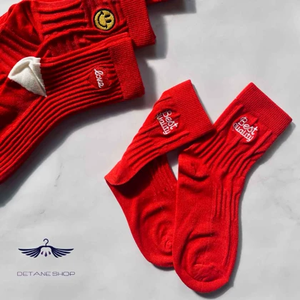 جوراب ساق بلند قرمز شایسته