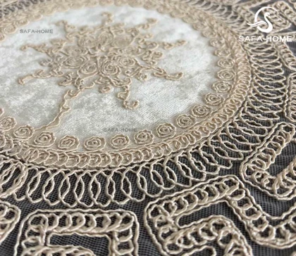 رومیزی عسلی گرد قیطان دوزی ورساچه کد 1 رنگبندی متنوع