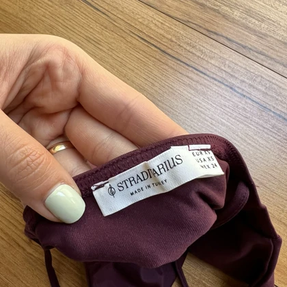 تاپ بیسیک استرادیواریوس Stradivarius