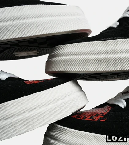 کفش اسنیکرزمشکی قرمز سفید Amiri Stars v2 مدل 7071