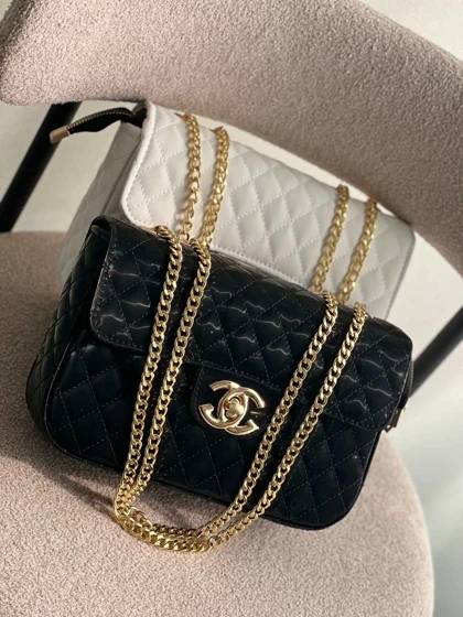 کیف شنل داتا