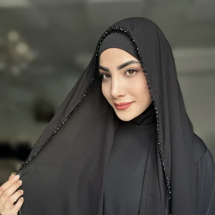 شال کلاهدار جواهردوزی