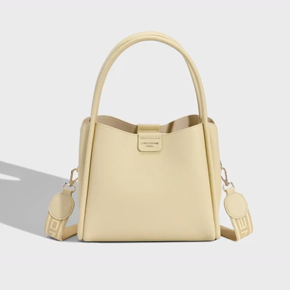 کیف دستی مدل David Jones CM7425