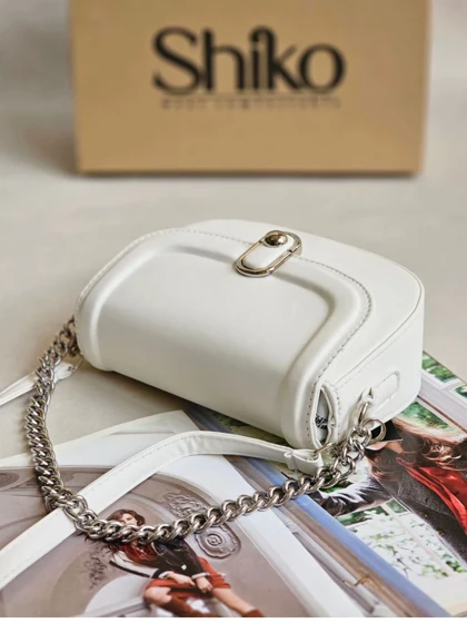 کیف زارا زنجیر دار 1582