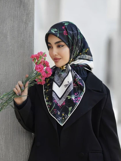 ابریشم دیور گل‌دار