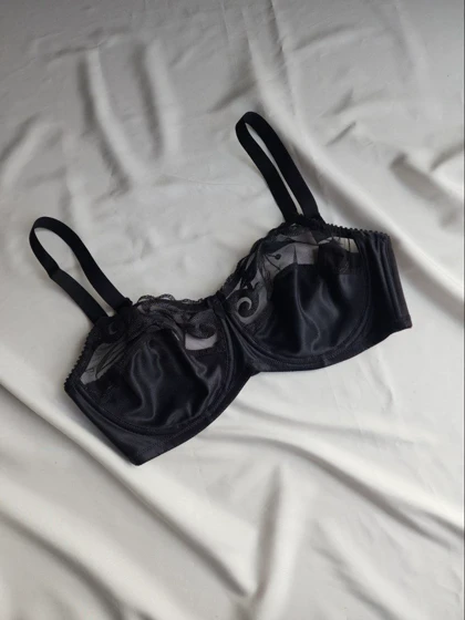 سوتین تک فنردار تک لایه برند LAVENDER کد: 2090