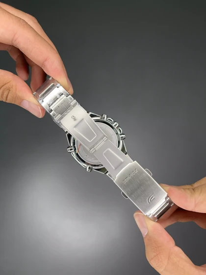 ساعت مچی کاسیو ادیفایس بند سیلور Casio Edifice