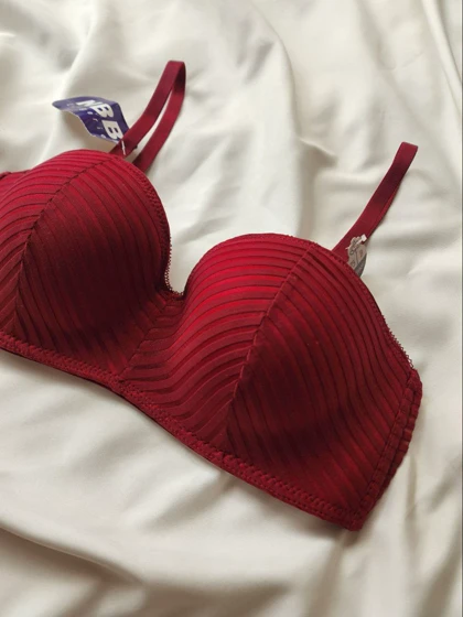 سوتین ابرنازک فنردار دانتل NBB کد :30001