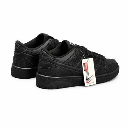 کتانی مردانه مدل نایک جردن گلدوزی مشکی Nike Jordan