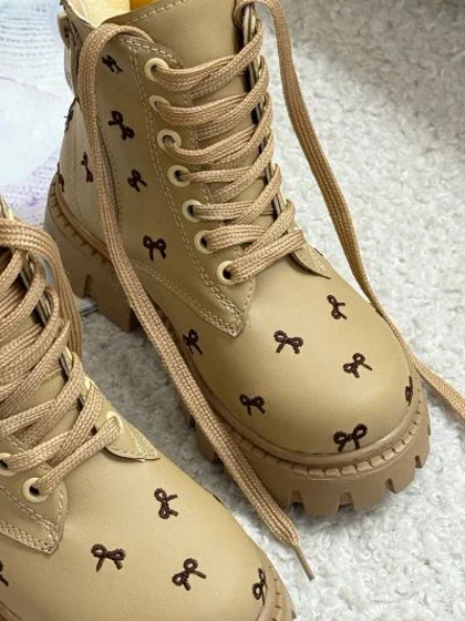 خرید پوتین بچه گانه پاپیونی