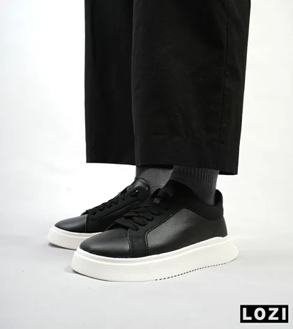 کفش کتانی مردانه مشکی PULL & BEAR