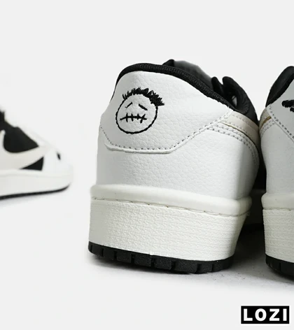 کفش کتانی مردانه سفید مشکی NIKE travis scott مدل 7030