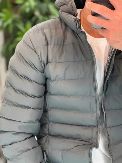 کاپشن آمبردی طوسی