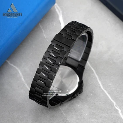 پتک ناتیلوس صفحه مشکی و آبی Patek Philippe Nautilus Black Venom 2