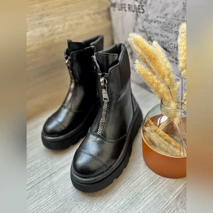 بوت ساده پرادا _ 1252