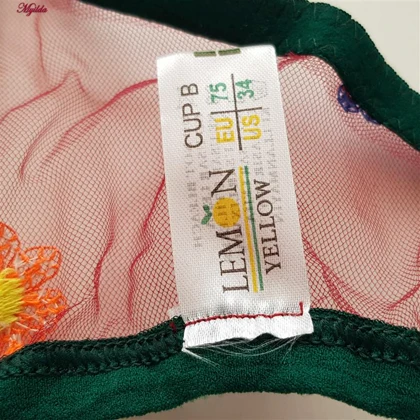 ست شورت و سوتین زنانه لیمون مدل فانتزی بابونه زرشکی
