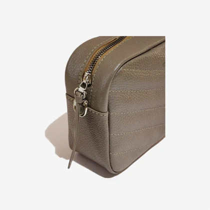 کیف دوشی چرم زنانه