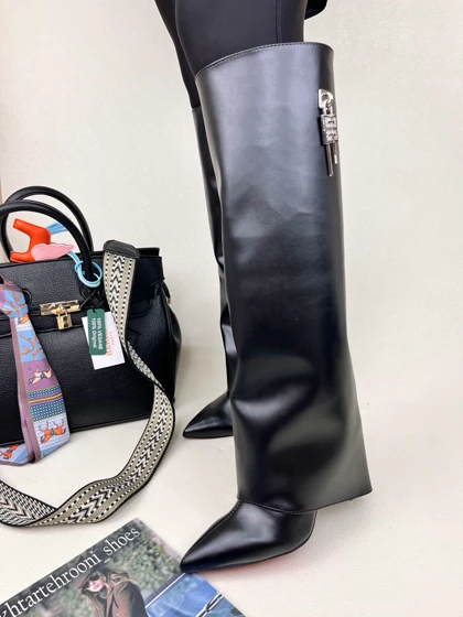 بوت زنانه پاشنه‌دار دامنی ژیوانشی GIVENCHY کد 1696 دختر طهرونی