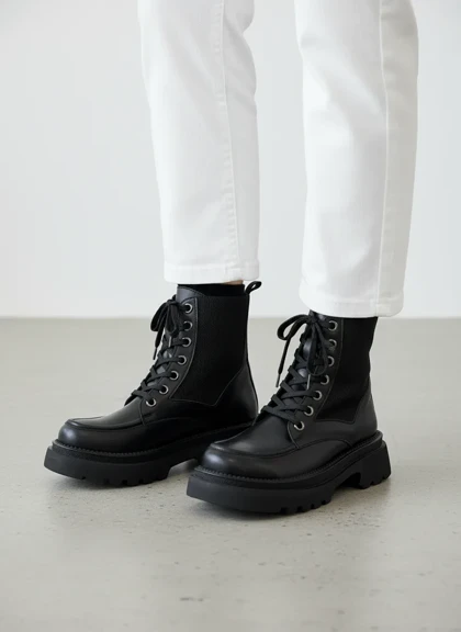 نیم بوت زنانه رزمری مدل Rosse merry Flat Ankle Boots SH5902