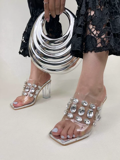 صندل پاشنه‌دار زنانه رو تلقی نگین‌دار کد 966