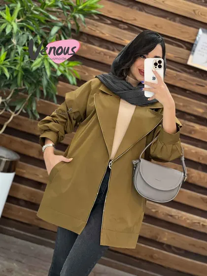 بارانی یقه زیپ‌دار آستین زنجیری