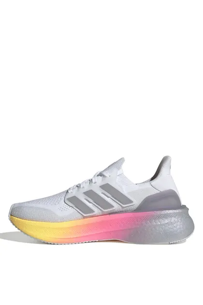 کفش دویدن زنانه سفید ID8840 ULTRABOOST 5 W 5003165424