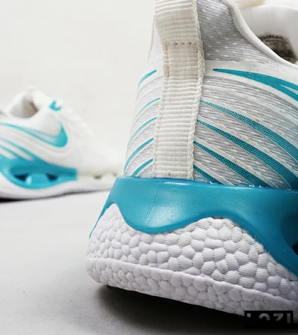 کفش کتانی مردانه سفید آبی NIKE pegasus 33