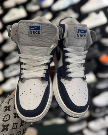 کتانی ساق‌دار جردن وان سرمه ای آبی