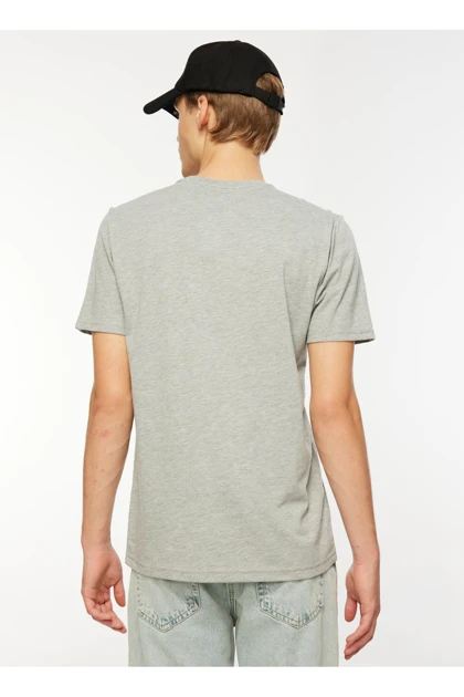 تیشرت مردانه reebok