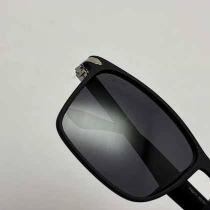 عینک آفتابی پلاریزه پرسول PERSOL مستطیلی لولا فنری کد P 8011