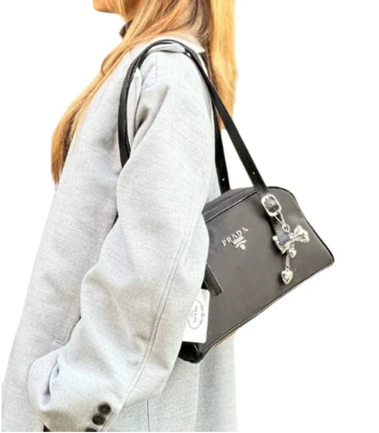 کیف دوشی زنانه مشکی پرادا Prada