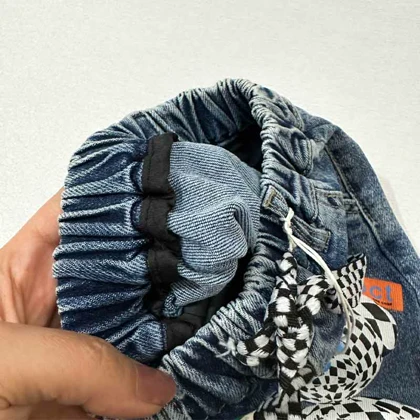 شلوار بچه گانه جین دمپاکش خرس شطرنجی