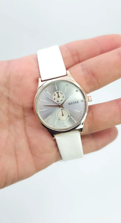 ساعت مچی زنانه باوک BAOKE بند چرمی ، اسپرت و روزمره با جعبه کادویی