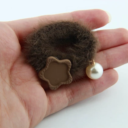 کش مو دخترانه مدل پشمی