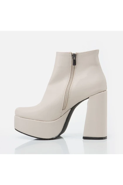 بوت و نیم بوت زنانه yaya-by-hotic yaya-by-hotic