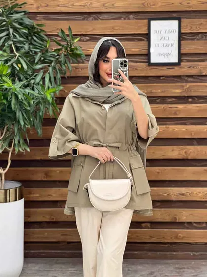 مانتو دکمه مخفی بغل جیب