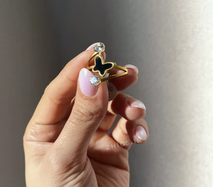 انگشتر طلایی استیل پروانه ای