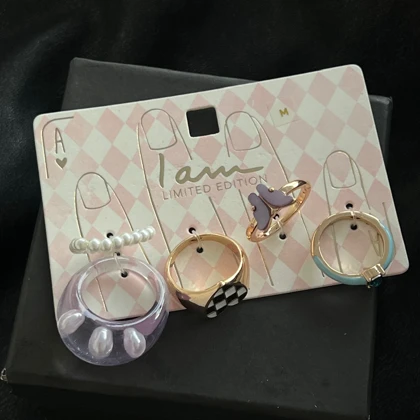 پک انگشتر شطرنجی