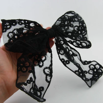 گیره مو زنانه مدل پاپیونی گل‌دار