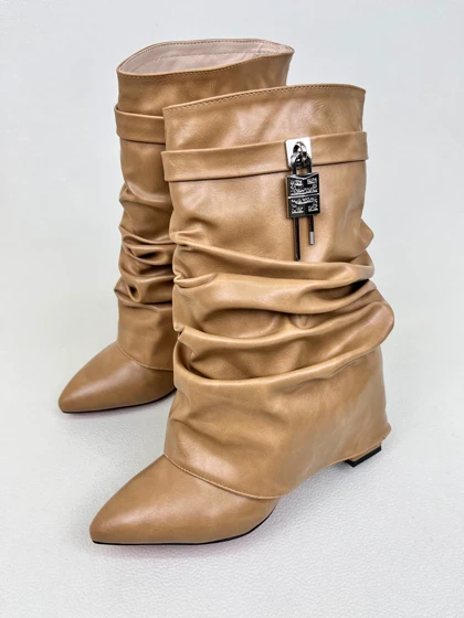 نیم بوت پاشنه‌دار زنانه ژیوانشی چروک GIVENCHY کد 1333 دختر طهرونی