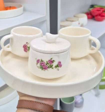 ست چای خوری فنجان و قندان دو نفره گل سرخی