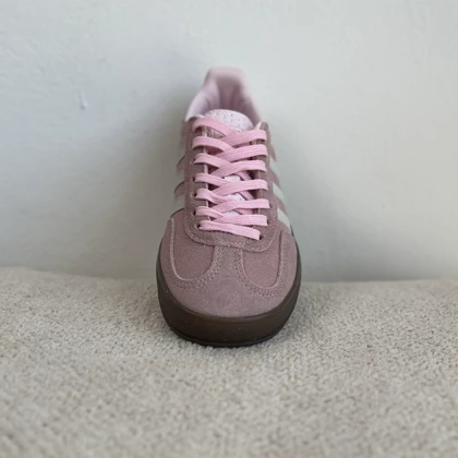 گزل صورتی پاستلی